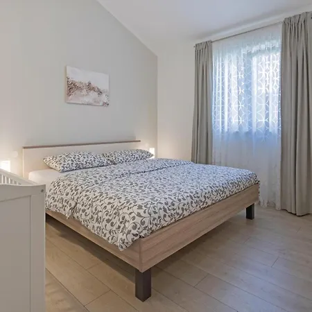 Two-bedroom In Vodnjan