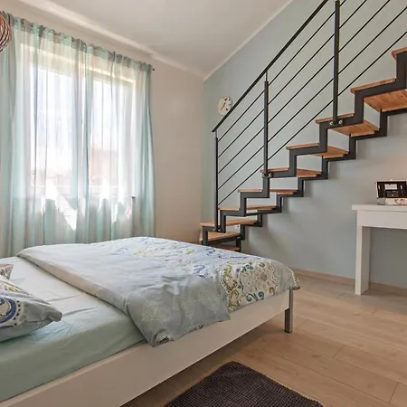 Two-bedroom In Prázdninový dům Vodnjan